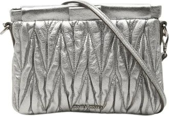 Miu Miu Borsa a tracolla in nappa trapuntata Pre-owned - - Pre-owned - Donna - Grigio - ONE SIZE