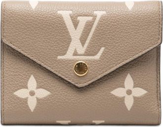 Louis Vuitton Beige Cream Tourterelle Leather Wallet (Tri-Fold) (Pre-Owned)