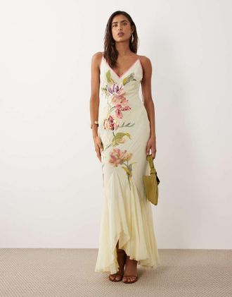 Asos Vestito lungo giallo ricamato e decorato con godet, spalline e profili a contrasto