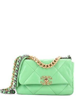 Chanel 19 Flap Bag Quilted Leather Medium crossbody bag - Verde