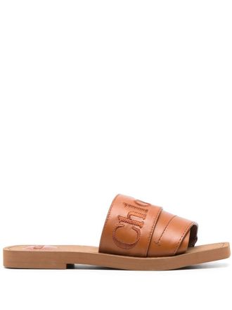 Chlo&eacute; Woody logo-embroidered sandals - Brown