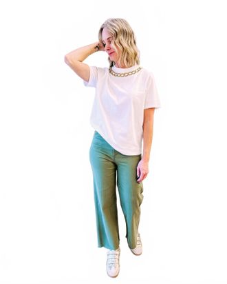 Exquise Harmony Tee Shirt In White