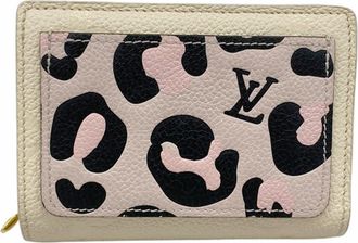 Louis Vuitton Cream Wallet (Bi-Fold) (Pre-Owned)