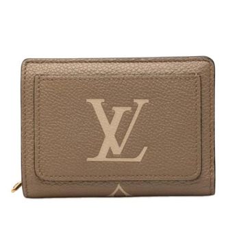 Louis Vuitton Pre-owned Wallets, female, Brown, Size: ONE SIZE Pre-owned Clea Wallet
