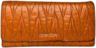 Miu Miu Pre-owned Matelass&eacute; Portemonnee - Dames - Vintage Accessoires - Oranje - ONE Size - Leer - Vintage