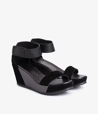 Pedro Garcia Comfort wedge sandal in black suede | Fidelia | Essentials collection | PEDRO GARCIA