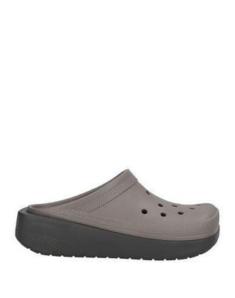 Crocs FOOTWEAR - Mules & Clogs sur YOOX.COM