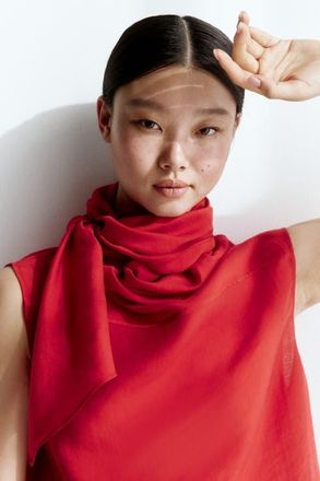 H&M Sleeveless scarf-collar blouse in Bright Red at Nordstrom, Size X-Small