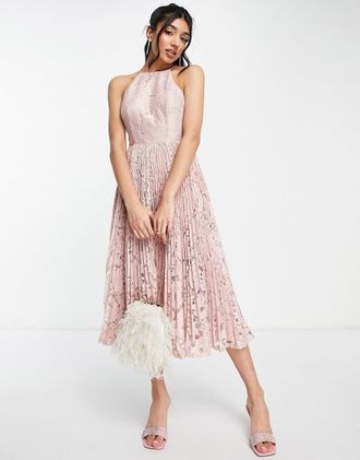 Asos Vestito midi per il ballo di fine anno stile grembiule con pieghe in pizzo color cipria-Rosa