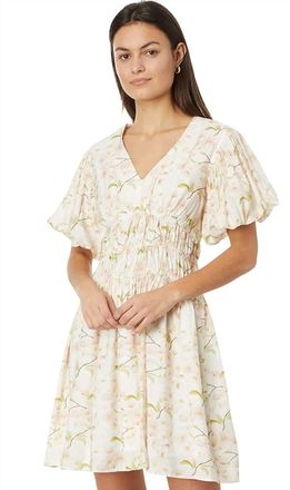 En Saison Floral Print Dress In Peony Green