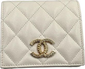 Chanel White Wallet (Bi-Fold) (Pre-Owned)