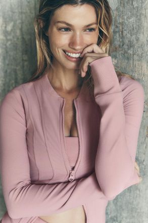 Alo Alosoft Recharge Jacket in Vintage Pink, Size: Medium