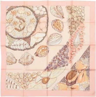 Herm&egrave;s Pre-owned Carr&eacute; 90 Rocaille Shells Zijden Sjaal - Dames - Vintage Accessoires - Roze - ONE Size - Vintage