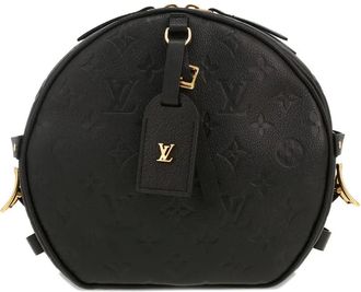 Louis Vuitton 2020s Bo&icirc;te Chapeau crossbodytas met empreinte monogram - Zwart