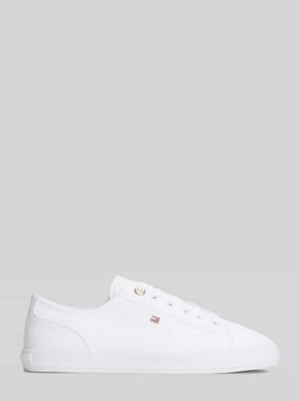 Tommy Hilfiger Low Top Sneaker aus Canvas mit Logo-Applikation in Weiss, Gr&ouml;&szlig;e 36