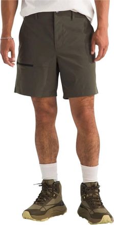 The North Face Basin Short In Taupe Green