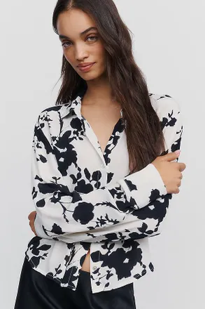 Bella Dahl Relaxed Buttondown Shirt