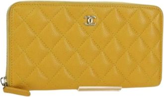 Chanel Pre-owned Wallets, female, Yellow, Size: ONE SIZE Pre-owned Vintage Long Wallet