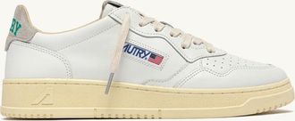 Autry SNEAKERS MEDALIST LOW IN PELLE BIANCA E SUEDE NUVOLE