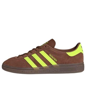 adidas (WMNS) adidas Muenchen Preloved Brown Solar Yellow Gum JS3996