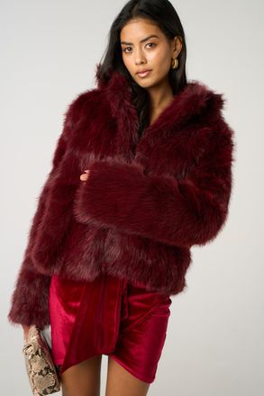 Femme Luxe Womens Wine Soft Faux Fur Warm Short Jacket - Size 10 UK