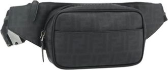 Fendi Pre-owned Belt Bags, female, Black, Size: ONE SIZE Pre-owned Vintage Zucca Canvas Body Bag