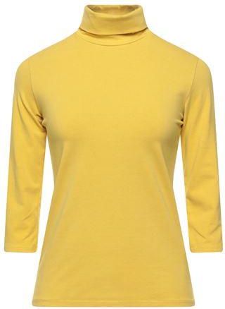 Circolo 1901 TOPWEAR - T-shirts sur YOOX.COM