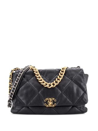 Chanel 19 Flap Bag Quilted Leather Maxi crossbody bag - Nero