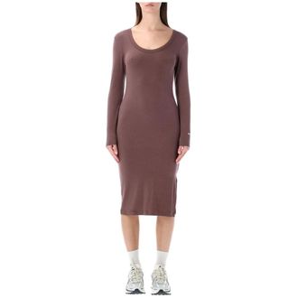 Nike Vestido Midi Ajustado de Punto Chill con Mangas Largas - Dresses - Mujer - Marr&oacute;n - XS