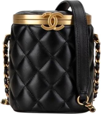Chanel Bolso Cruzado Acolchado de Piel de Cordero Pre-owned - Pre-owned - Mujer - Negro - ONE SIZE