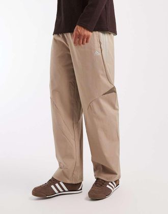 adidas Originals F50 - Pantaloni sportivi ampi marrone blanch con strisce