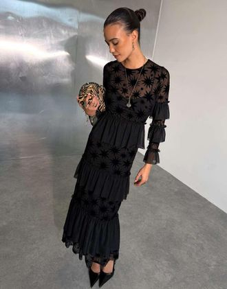 Never Fully Dressed vestito lungo nero con tessuto mesh devor&eacute;, girocollo, dettagli a balze a strati
