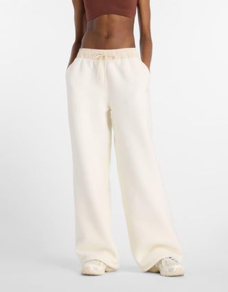 New Balance Pantaloni in pile a pelo lungo color permafrost-Bianco