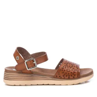 Xti Womens Low Wedge Sandals In Taupe