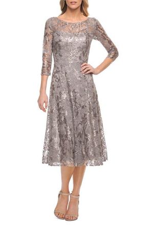 La Femme Lace Cocktail Dress in Silver at Nordstrom, Size 18