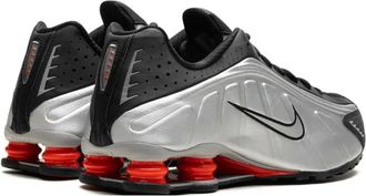Nike Womens Shox R4 Sneakers Multicolor Rubber