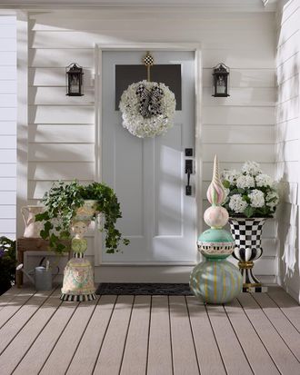 MacKenzie-Childs Rosy Meadow Trophy Topiary