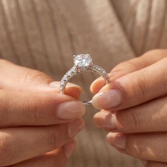 Pompeii3 1 Ct Round Diamond Engagement Ring 14k White Gold Prong Set Single Row