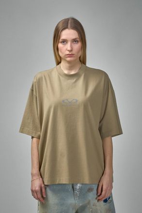 VETEMENTS Oval Logo Cropped Boxy T-Shirt