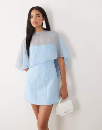 Forever New Vestito corto con spalline sottili e mantella in rete blu