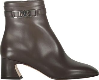 Ferragamo Amandel Teen Leren Enkellaarzen - Dames - Laarzen met Hak - Bruin - 37 EU - Leer - Schoenen