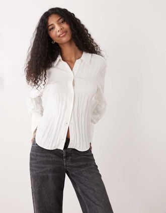Monki Camicia bianca testurizzata stretta in vita-Bianco