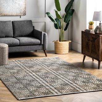 nuLOOM Alden Textured Diamonds Area Rug