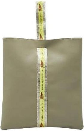 Louis Vuitton Pre-owned Clutches, female, Gray, Size: ONE SIZE Pre-owned Plastic Clutch