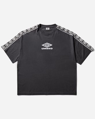 Umbro Offence Defence Tape T-Shirt Washed Black