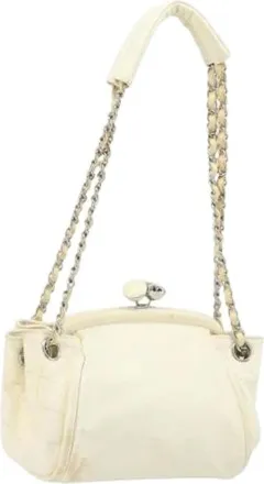 Chanel Pre-owned Shoulder Bags, female, White, Size: ONE SIZE Pre-owned Vintage Shoulder Bag