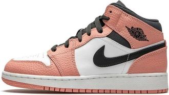 Nike Jordan Roze Quartz Mid-Top Sneaker - Heren - Fitnessschoenen - Roze - 37 1/2 EU - Leer - Fitness