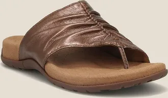 Taos Womens Gift 2 Thong Sandal In Bronze