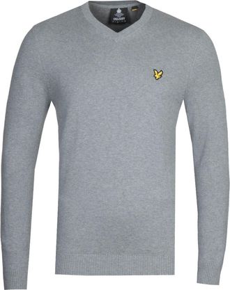 Lyle & Scott katoenen merinotrui met V-hals in grijs
