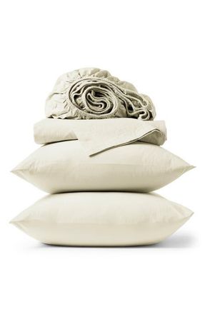 Coyuchi Crinkled Organic Cotton Percale Sheet Set in Undyed at Nordstrom, Size California King